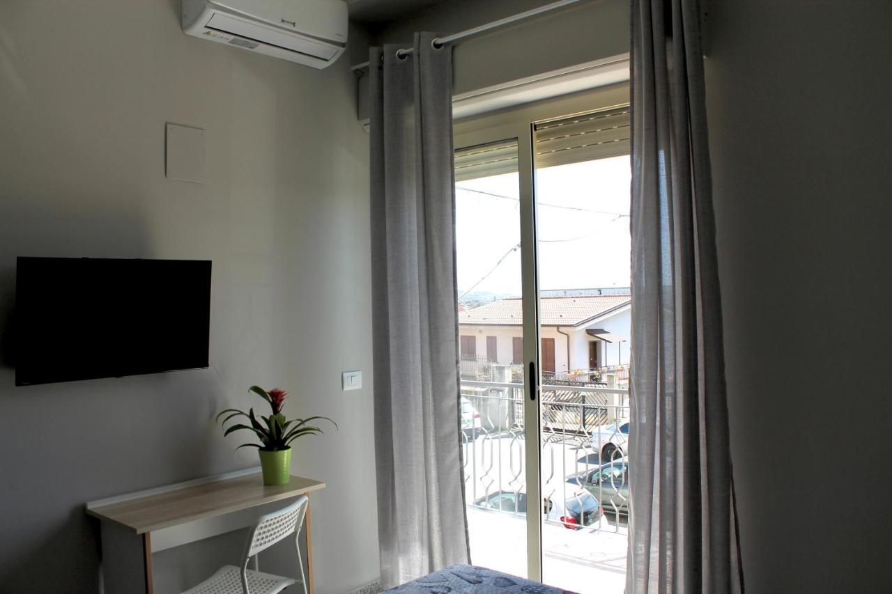 Charm Airport Bed & Breakfast Reggio di Calabria Exterior photo