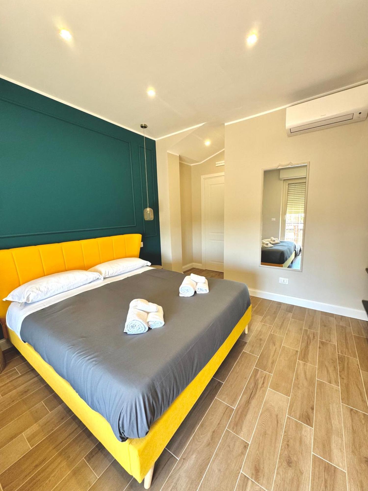 Charm Airport Bed & Breakfast Reggio di Calabria Exterior photo