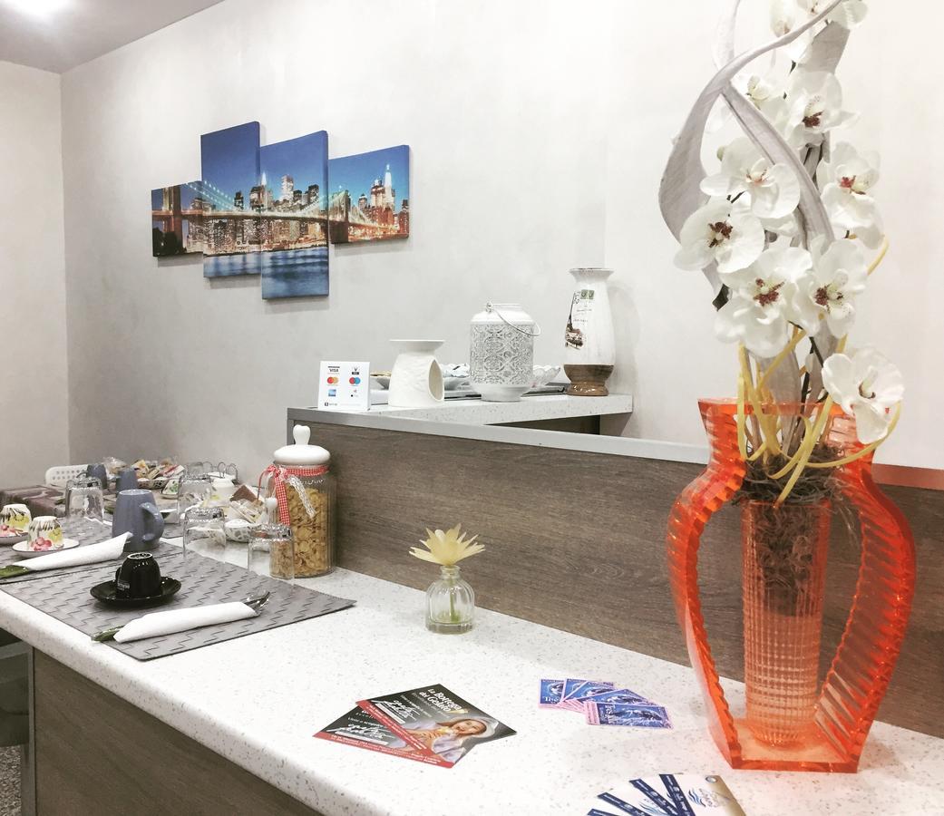 Charm Airport Bed & Breakfast Reggio di Calabria Exterior photo