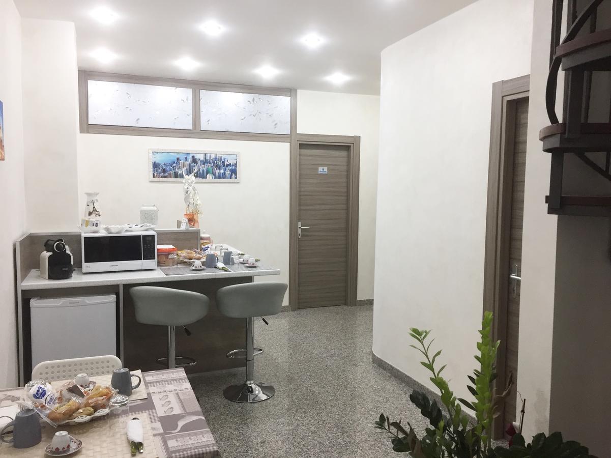 Charm Airport Bed & Breakfast Reggio di Calabria Exterior photo