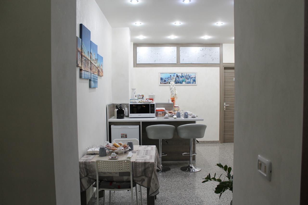 Charm Airport Bed & Breakfast Reggio di Calabria Exterior photo