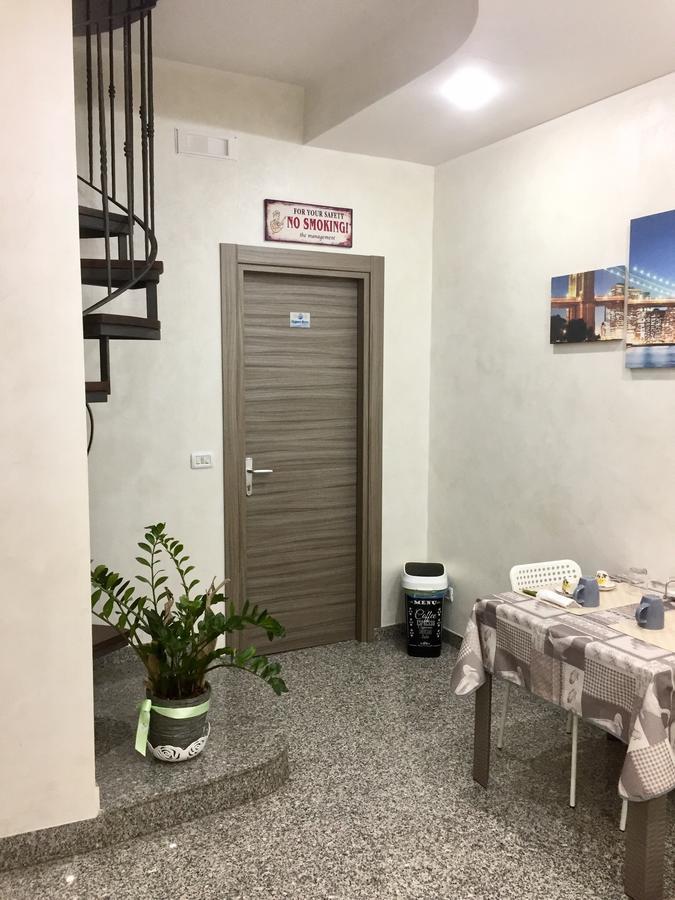 Charm Airport Bed & Breakfast Reggio di Calabria Exterior photo